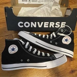 Men’s black high-top converse